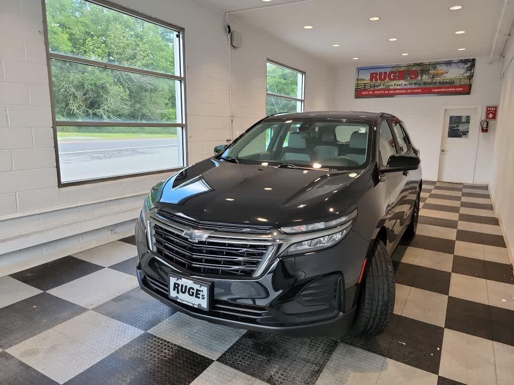 used 2023 Chevrolet Equinox car, priced at $22,900