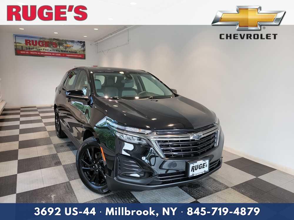 used 2023 Chevrolet Equinox car, priced at $23,900