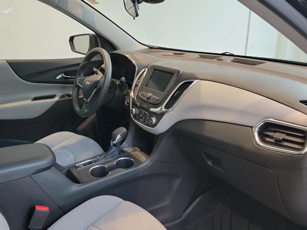 used 2023 Chevrolet Equinox car, priced at $22,900