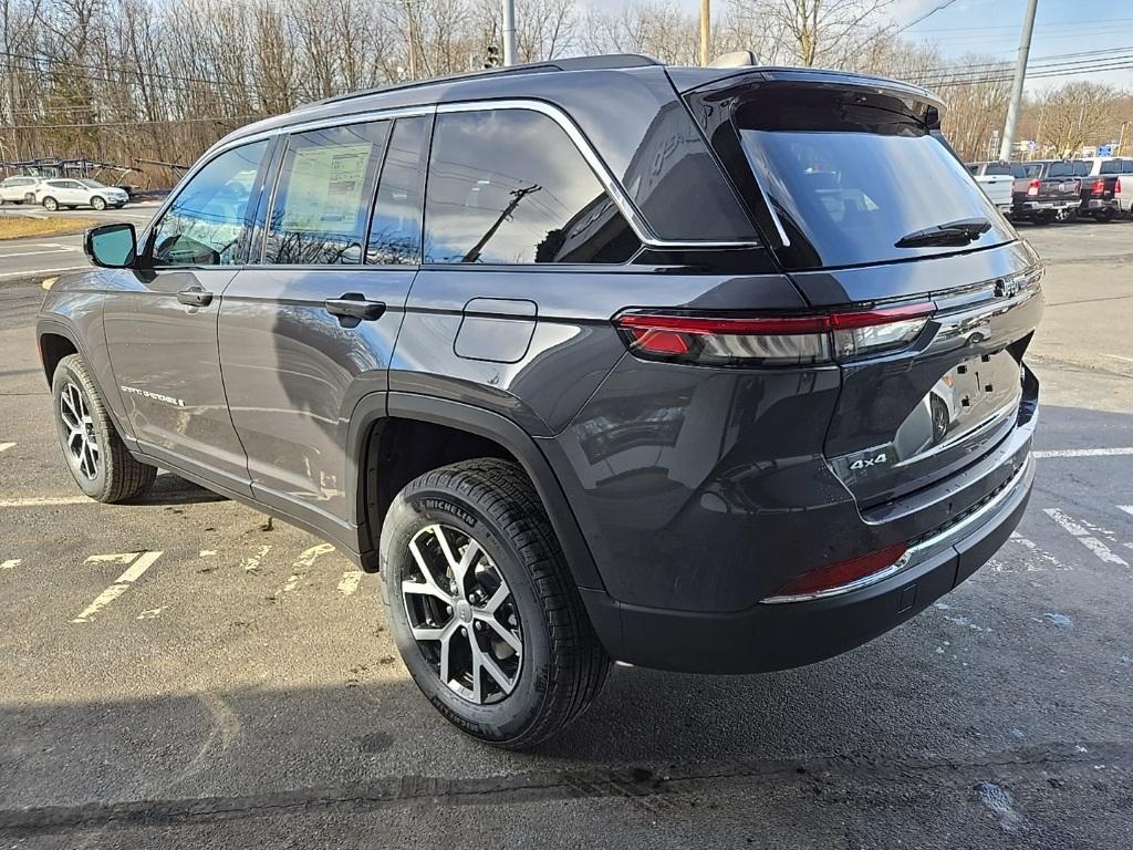 new 2025 Jeep Grand Cherokee car