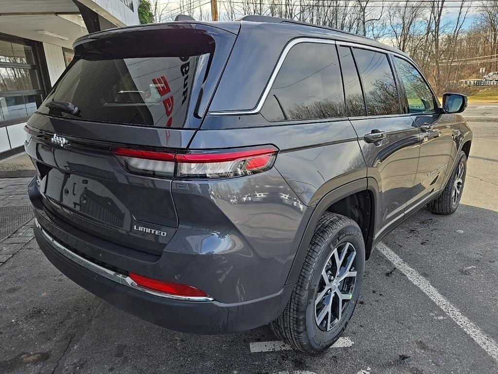 new 2025 Jeep Grand Cherokee car