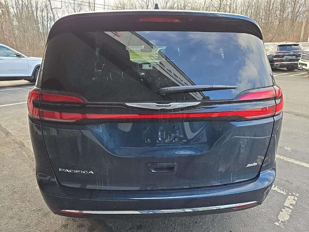 new 2025 Chrysler Pacifica car, priced at $44,635