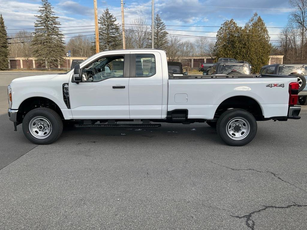 new 2024 Ford F-350 car, priced at $58,700