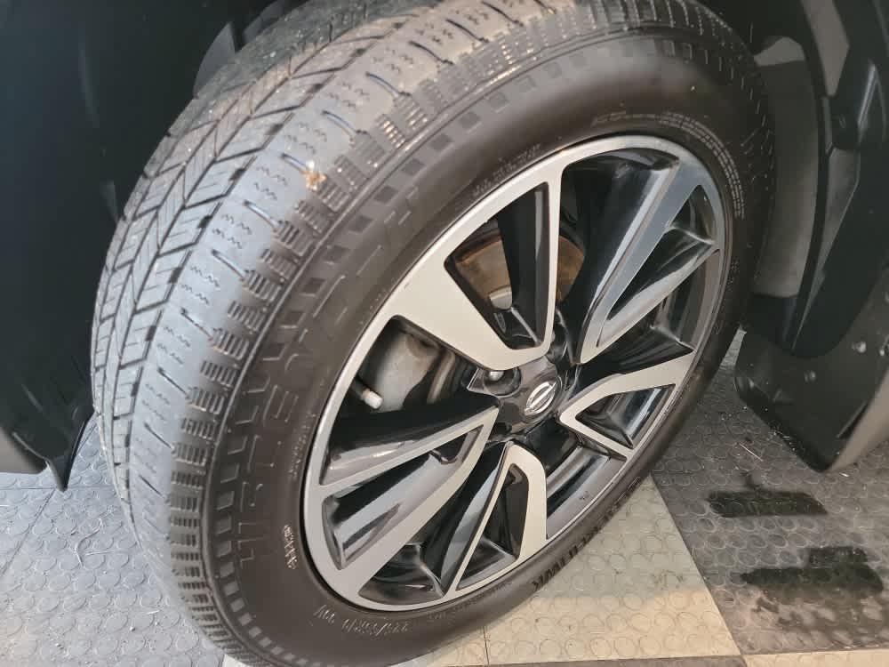 used 2020 Nissan Rogue car, priced at $19,547