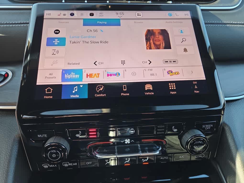 new 2025 Jeep Grand Cherokee car, priced at $45,670