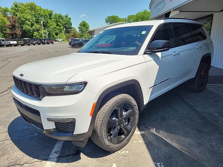 new 2024 Jeep Grand Cherokee L car, priced at $49,000