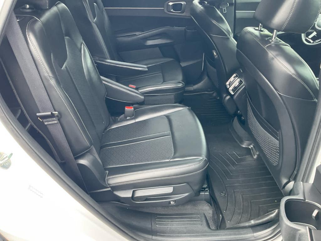 used 2023 Kia Sorento car, priced at $29,700