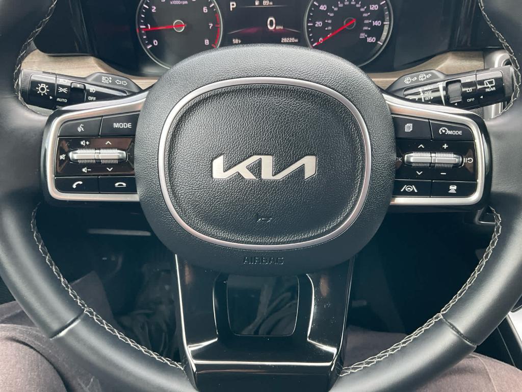 used 2023 Kia Sorento car, priced at $29,700