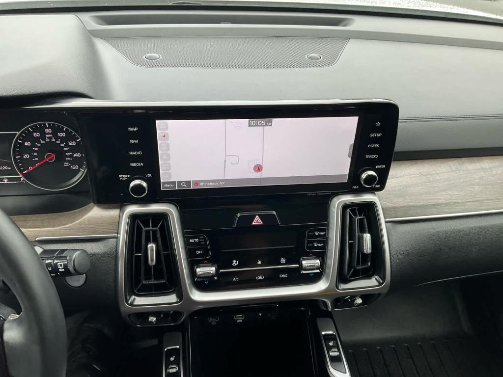 used 2023 Kia Sorento car, priced at $29,700