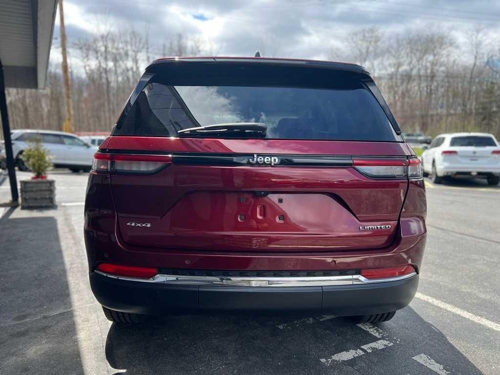 used 2022 Jeep Grand Cherokee car, priced at $30,629