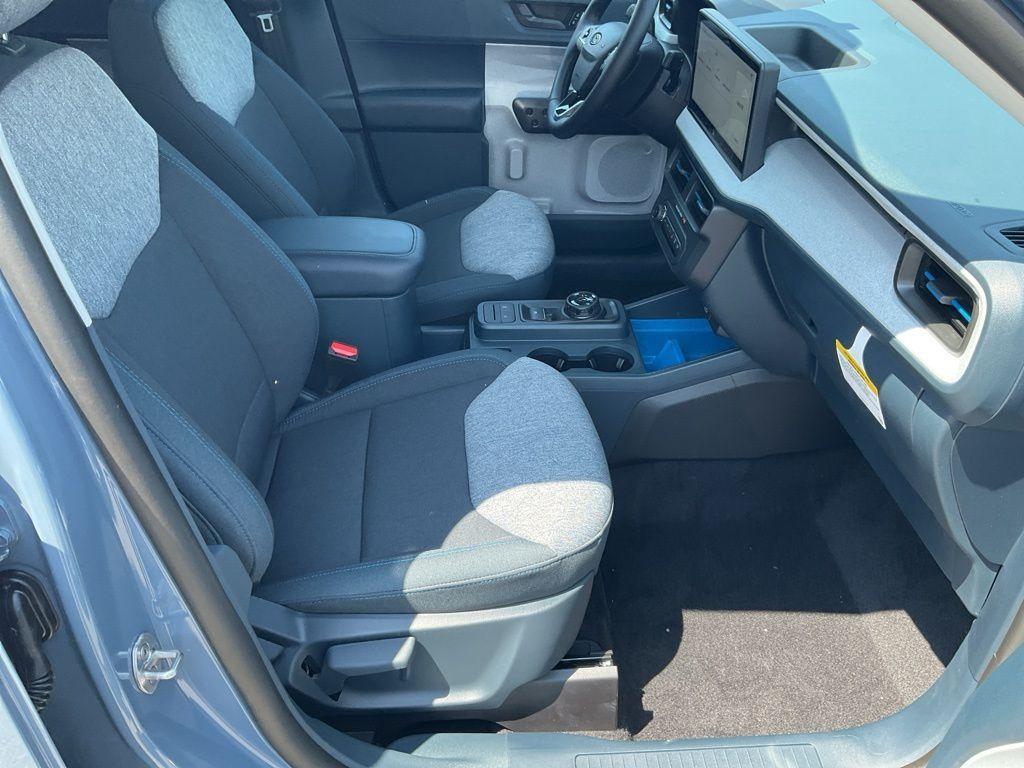 new 2025 Ford Maverick car, priced at $33,920