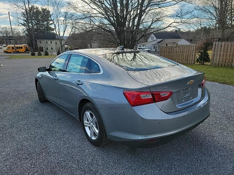 new 2024 Chevrolet Malibu car, priced at $24,490