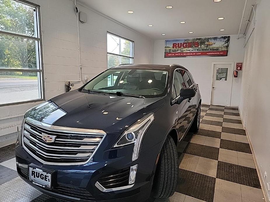 used 2017 Cadillac XT5 car, priced at $17,659