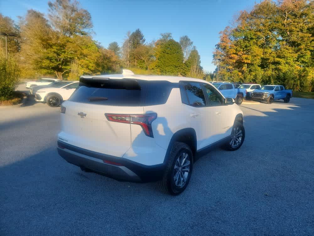 new 2026 Chevrolet Equinox car, priced at $34,810