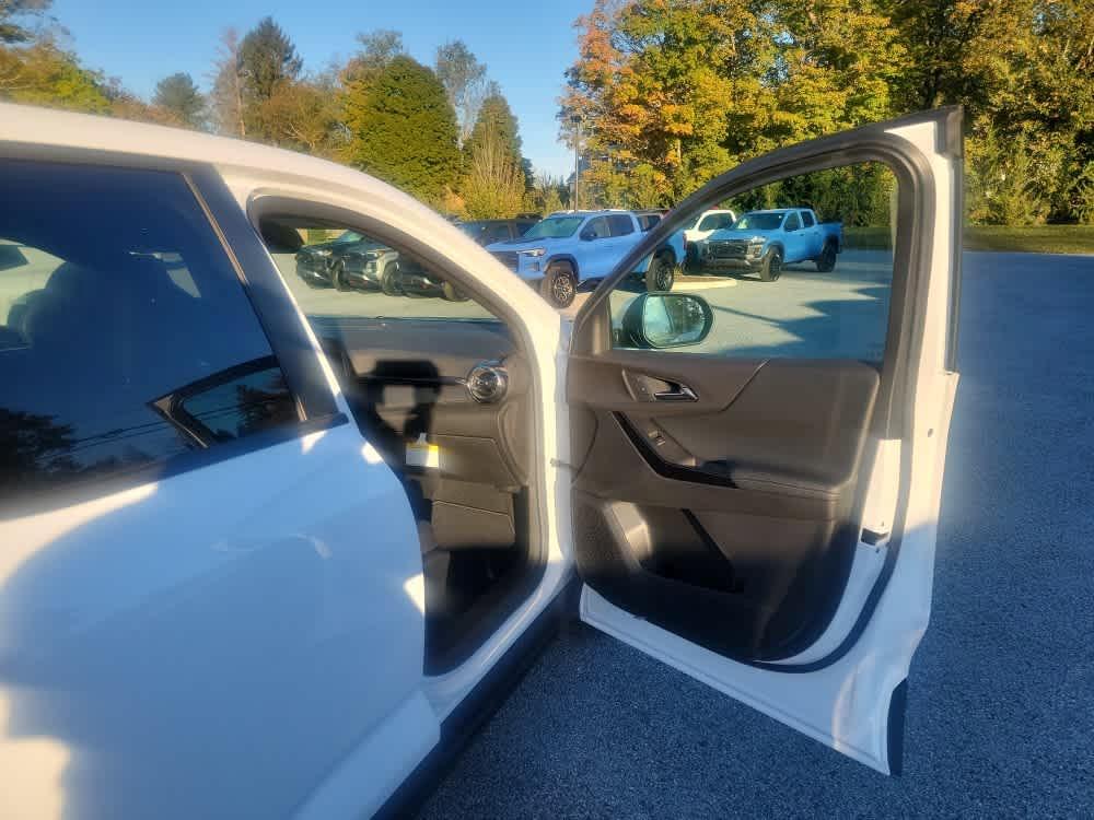 new 2026 Chevrolet Equinox car, priced at $34,810