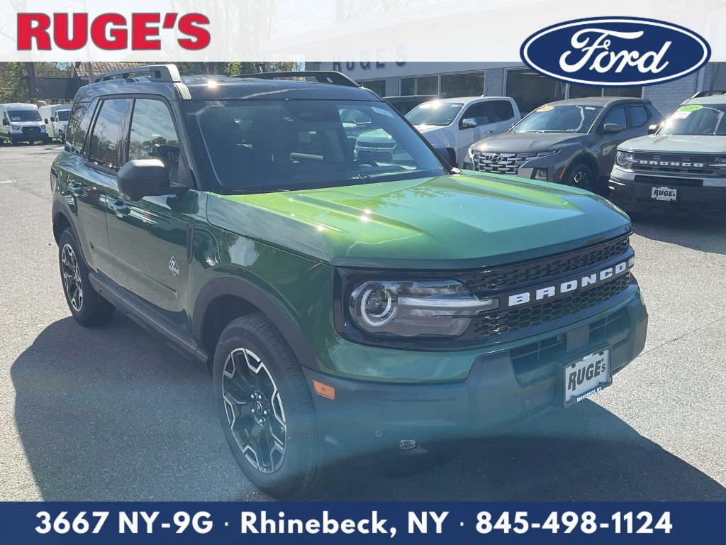 new 2025 Ford Bronco Sport car, priced at $40,915