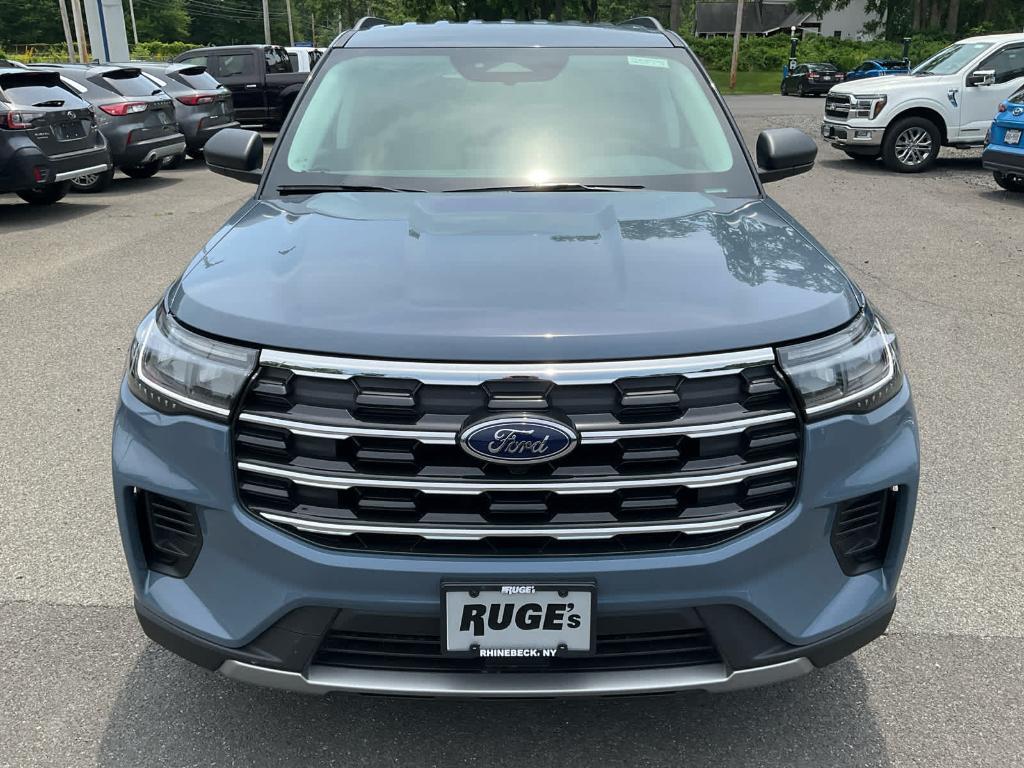new 2025 Ford Explorer car, priced at $44,075