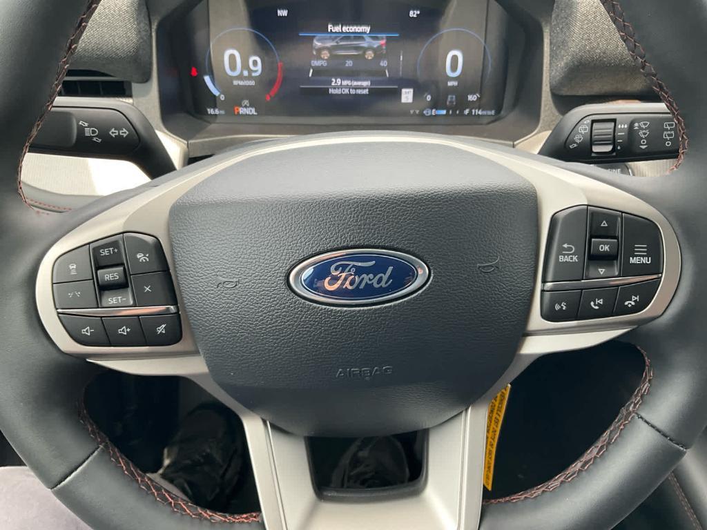 new 2025 Ford Explorer car, priced at $44,075