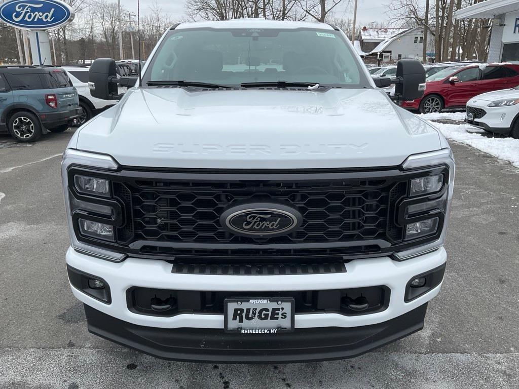 new 2025 Ford F-250 car, priced at $79,700