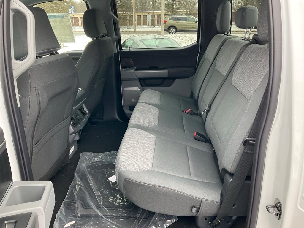 new 2025 Ford F-250 car, priced at $79,700