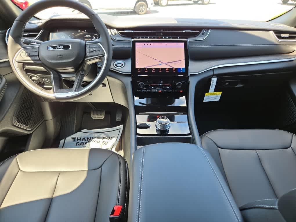 new 2025 Jeep Grand Cherokee car, priced at $51,940