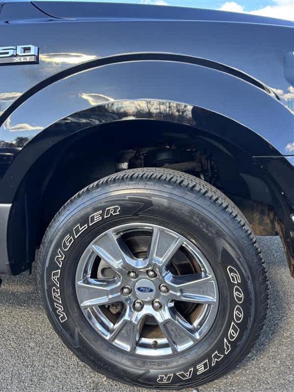 used 2017 Ford F-150 car, priced at $29,700