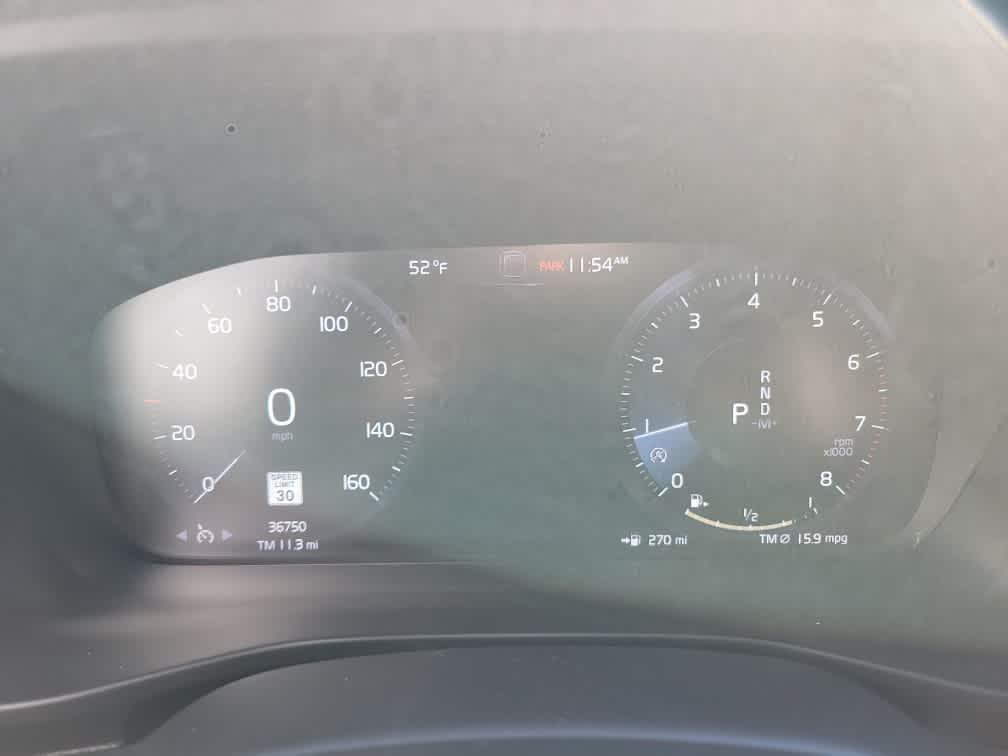 used 2022 Volvo XC40 car, priced at $27,725