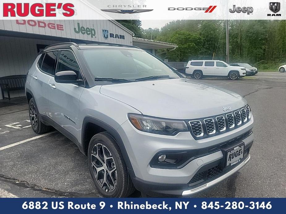 new 2024 Jeep Compass car, priced at $33,076