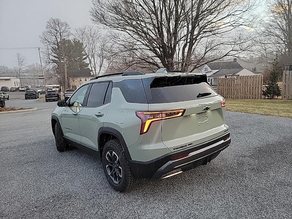 new 2025 Chevrolet Equinox car, priced at $35,255