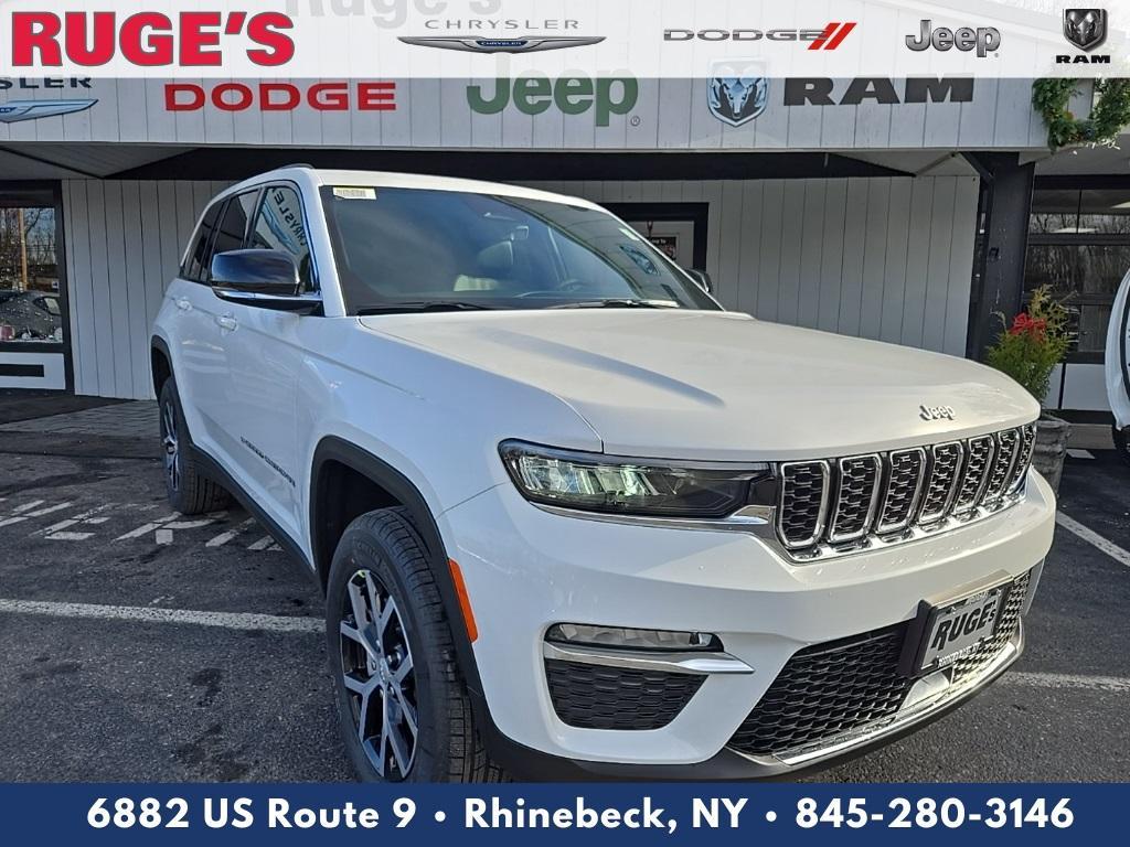 new 2025 Jeep Grand Cherokee car, priced at $44,200