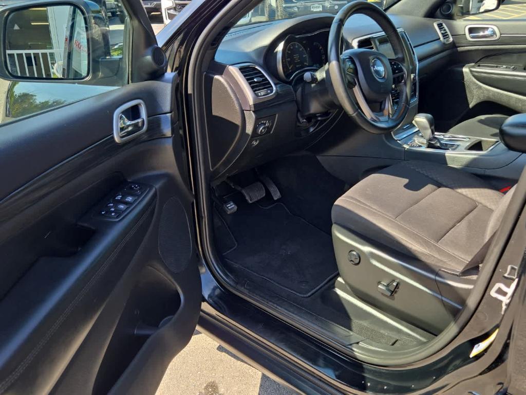 used 2019 Jeep Grand Cherokee car, priced at $19,995