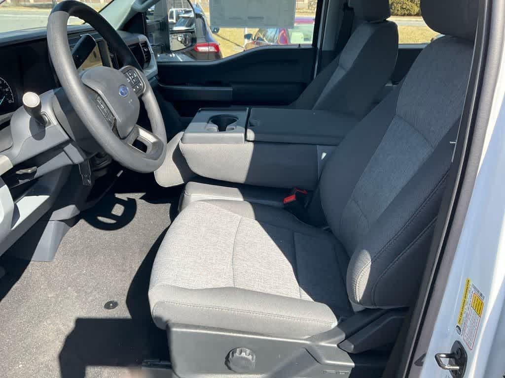 new 2025 Ford F-350 car, priced at $73,615