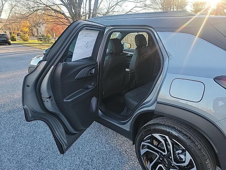 new 2025 Chevrolet TrailBlazer car