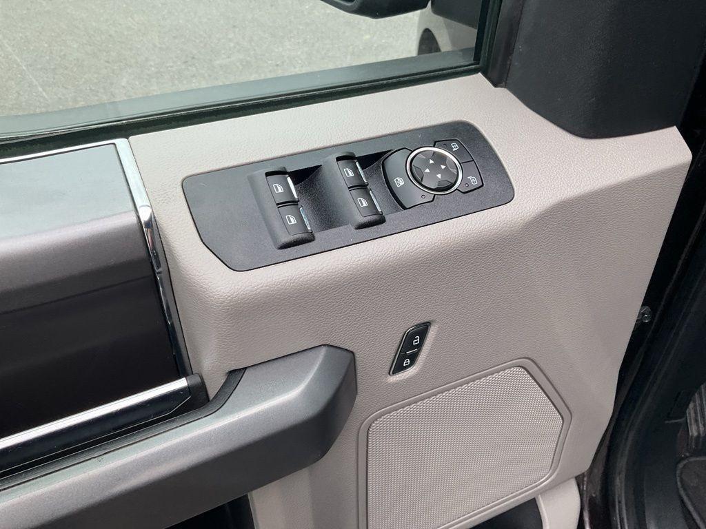 used 2019 Ford F-150 car, priced at $32,400