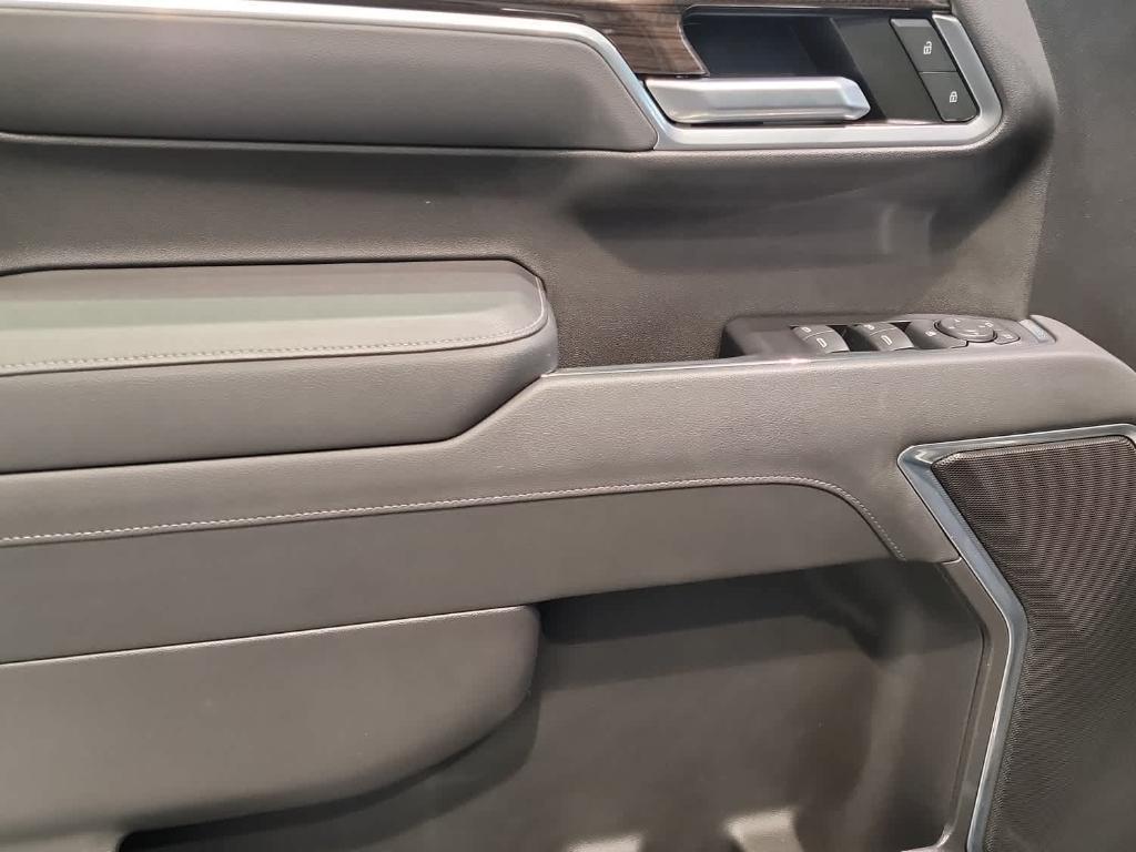 used 2022 Chevrolet Silverado 1500 car, priced at $35,900