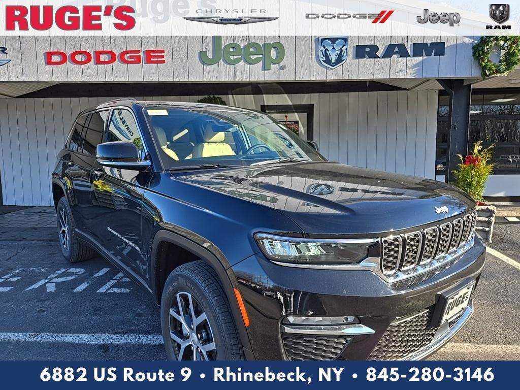 new 2025 Jeep Grand Cherokee car, priced at $44,795