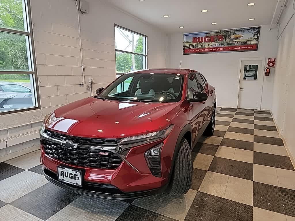 used 2024 Chevrolet Trax car, priced at $22,500