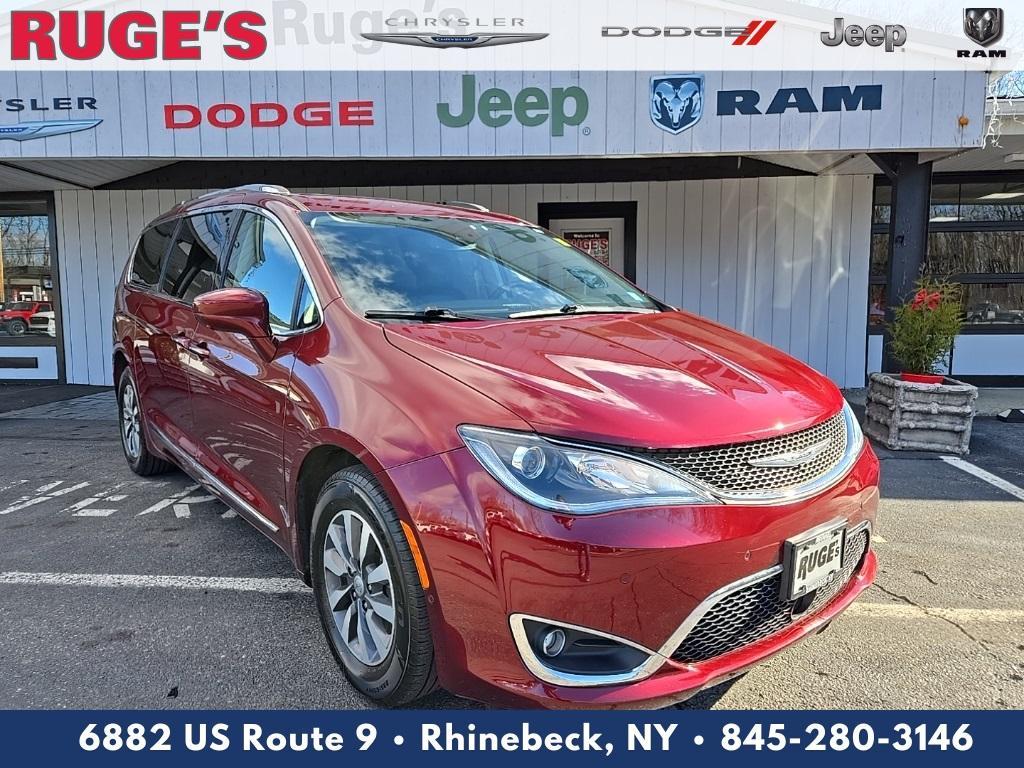 used 2020 Chrysler Pacifica car, priced at $25,000