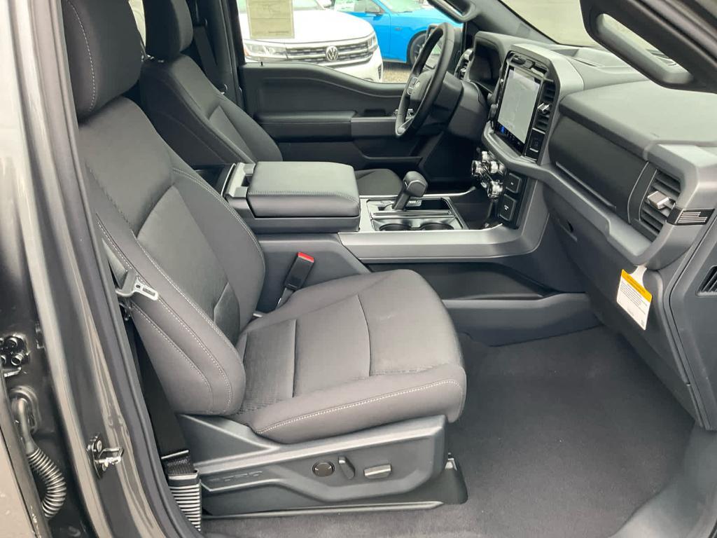 new 2025 Ford F-150 car, priced at $62,630