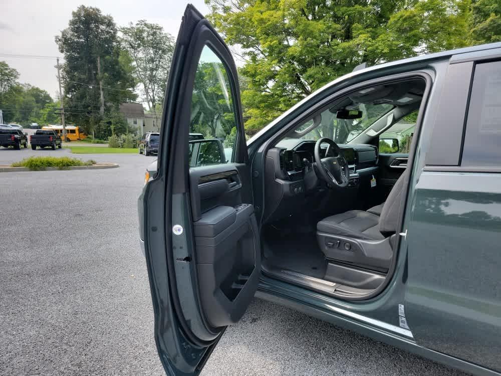 new 2026 Chevrolet Silverado 1500 car, priced at $61,130
