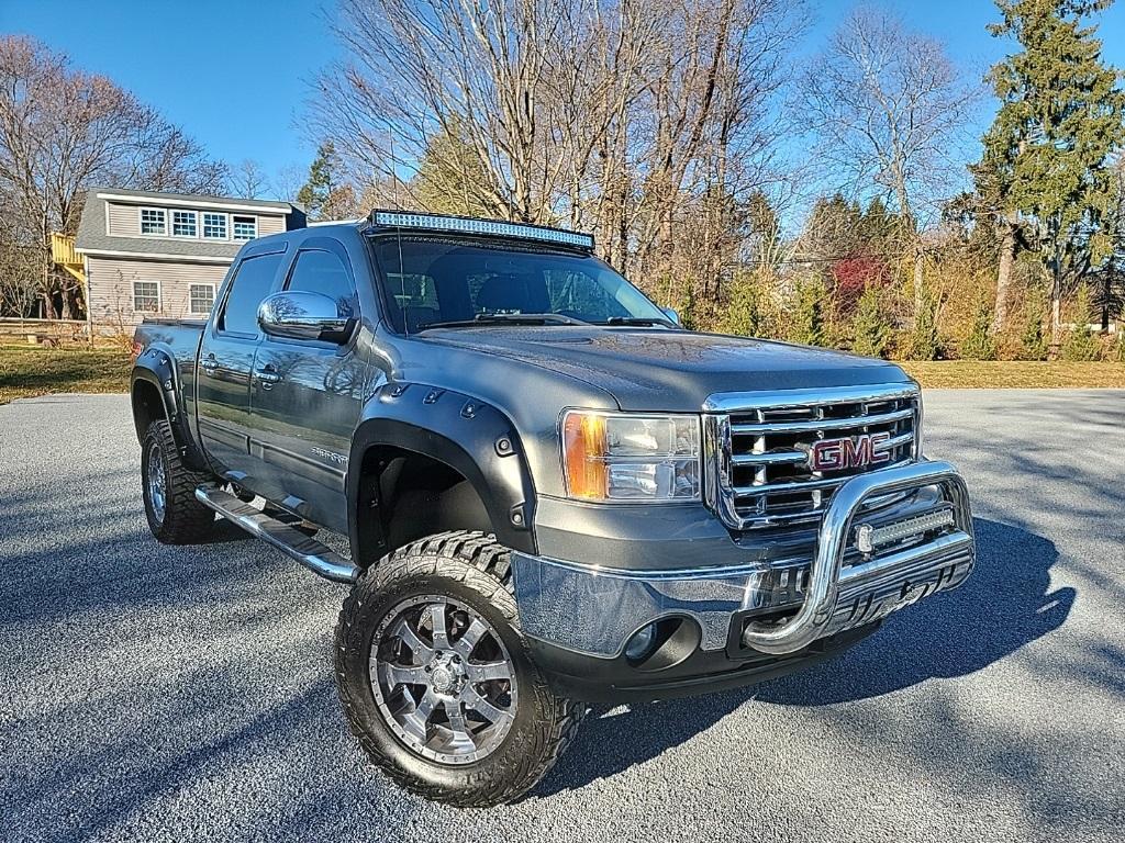 used 2011 GMC Sierra 1500 car, priced at $18,499