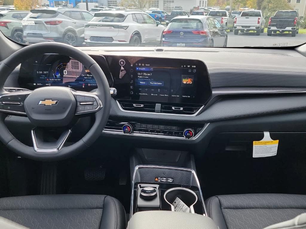 new 2026 Chevrolet Equinox car, priced at $34,810