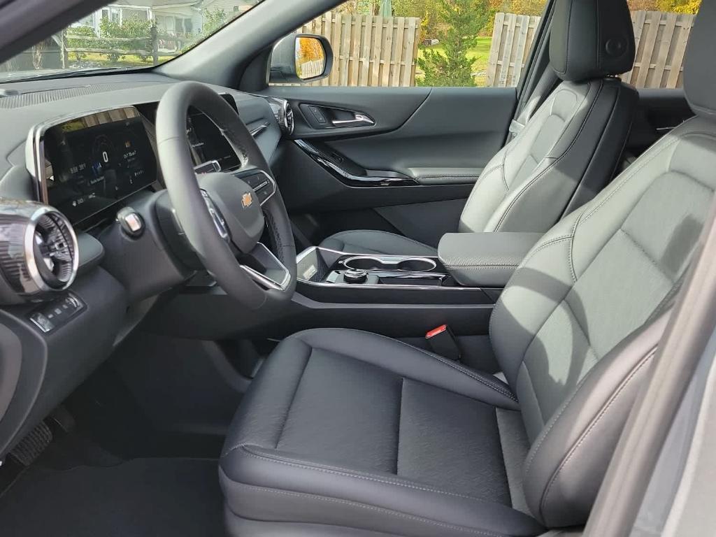 new 2026 Chevrolet Equinox car, priced at $34,810