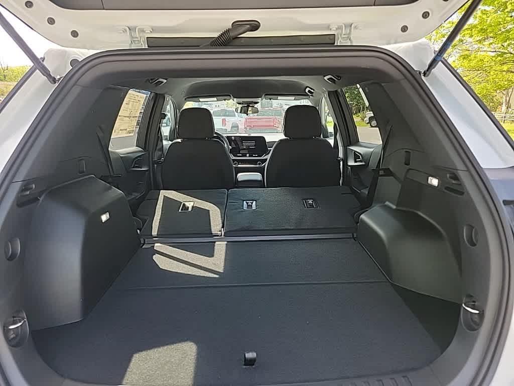 new 2025 Chevrolet Equinox car, priced at $29,995