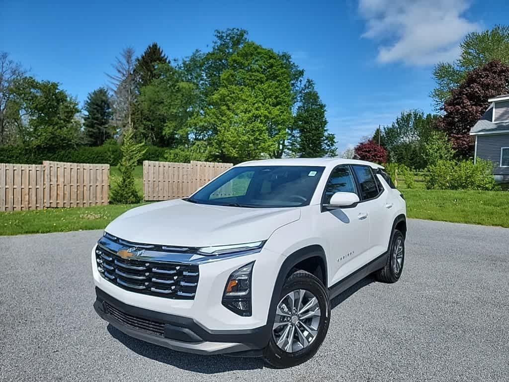 new 2025 Chevrolet Equinox car, priced at $29,995