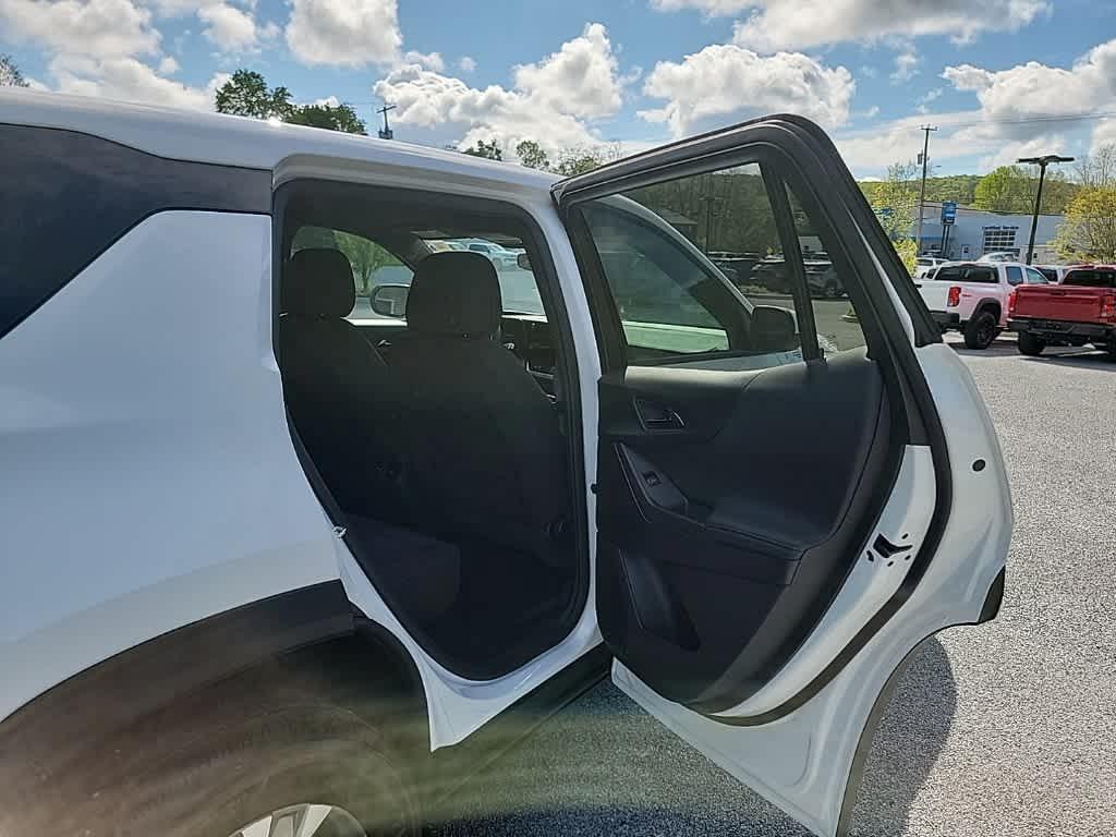 new 2025 Chevrolet Equinox car, priced at $29,995