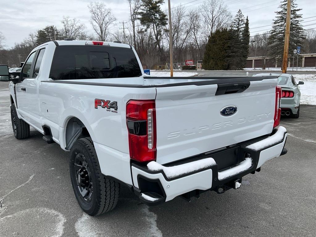 new 2025 Ford F-250 car, priced at $62,095