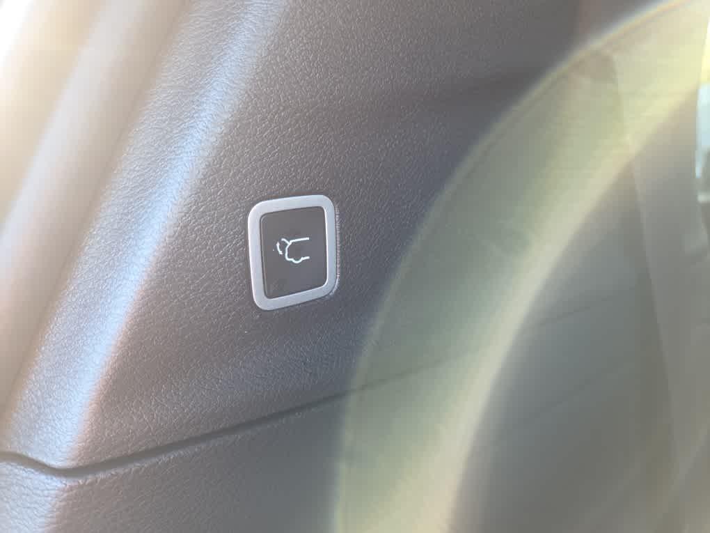 new 2026 Chrysler Pacifica car, priced at $53,710