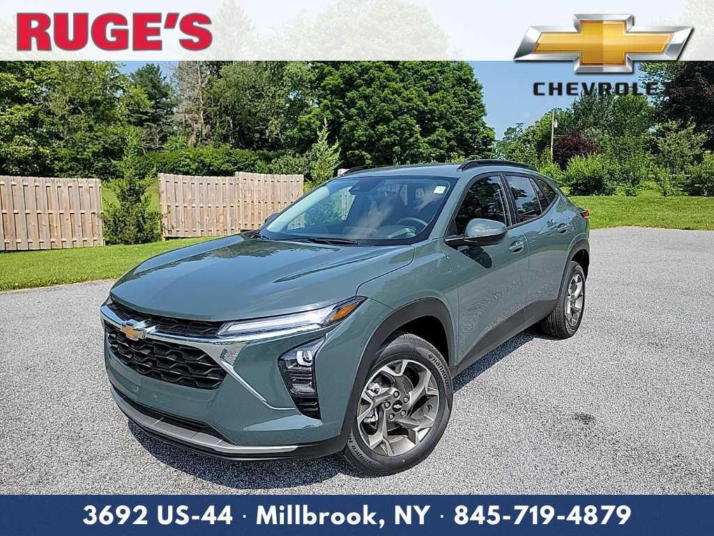 new 2025 Chevrolet Trax car, priced at $25,750