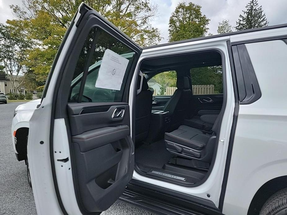 new 2024 Chevrolet Suburban car, priced at $78,125